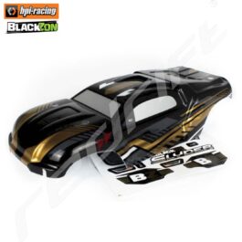 Radio vadāmā modeļa korpuss ar BlackZon un HPI Racing logo, melna un zelta toņu dizains.